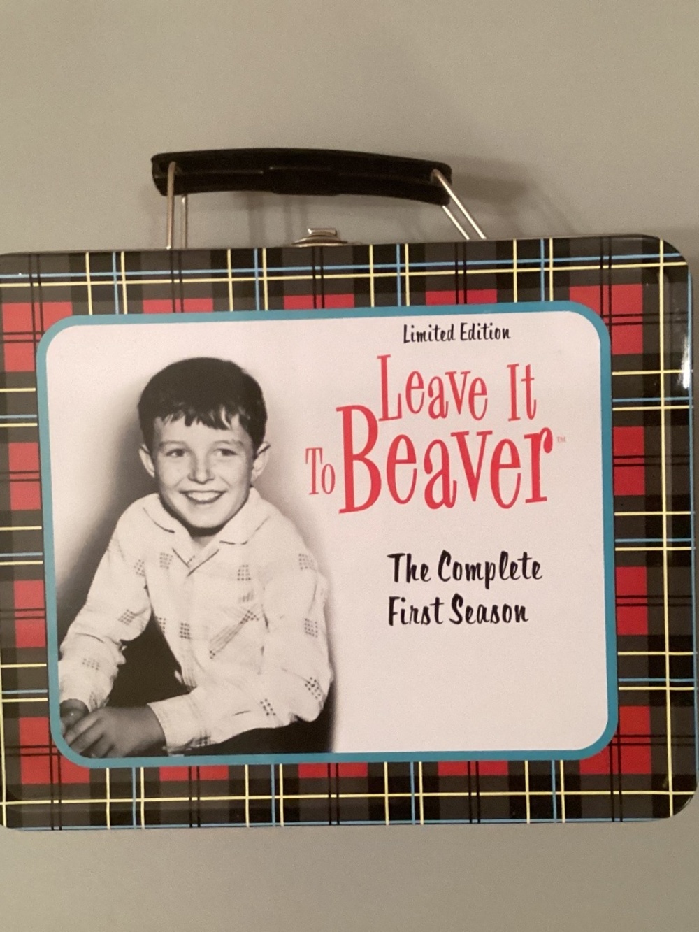 Leave It to Beaver lunchbox & DVD set